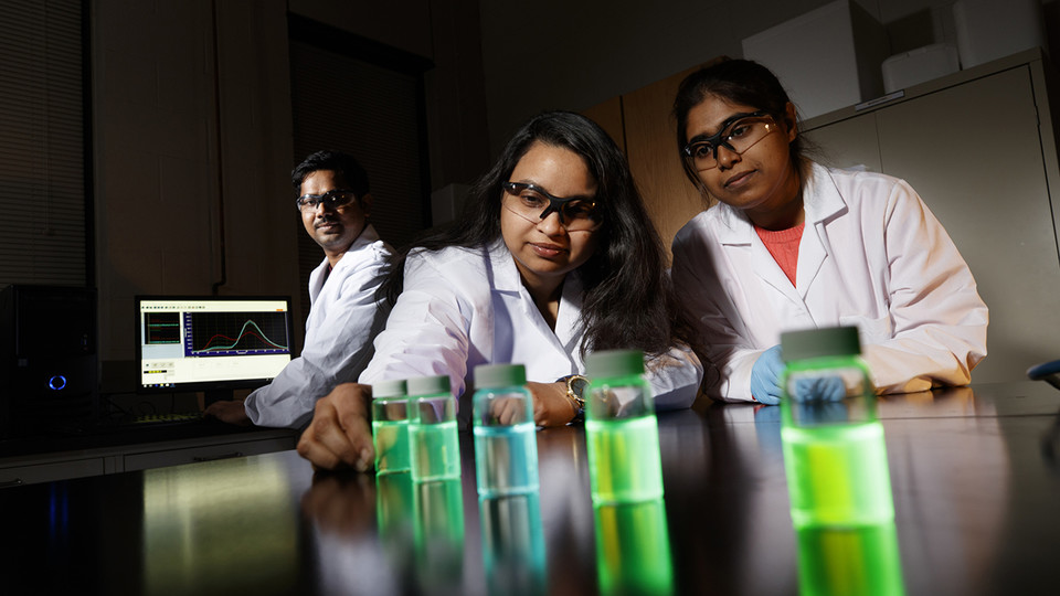Sunday with a Scientist to feature chemistry, lasers, junior-scientist projects